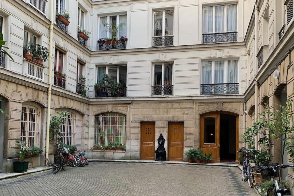 Rose & Stouring Appartement Parijs
